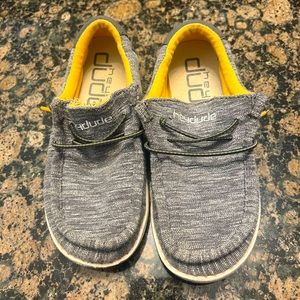 Boys Hey Dudes Wally Shoes size 12
